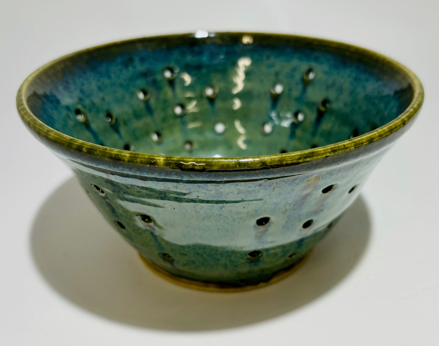 Berry Bowl Stoneware