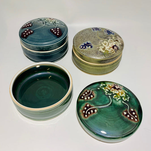 Geoff Lloyd Ring Jar🎨 Pottery🎨 Buy Art at Carolina Creations Gallery in Downtown New Bern🎨