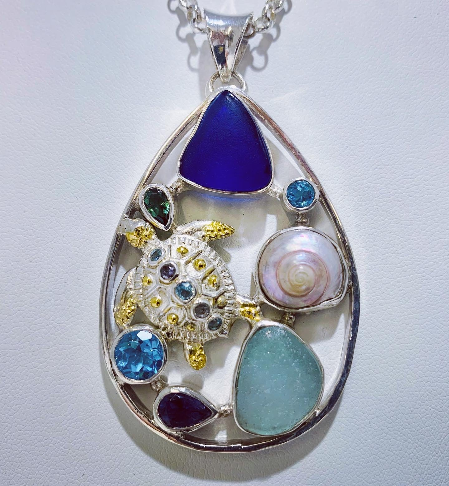 Carolina Creations North American Handcrafted Fine Art Pottery Glass