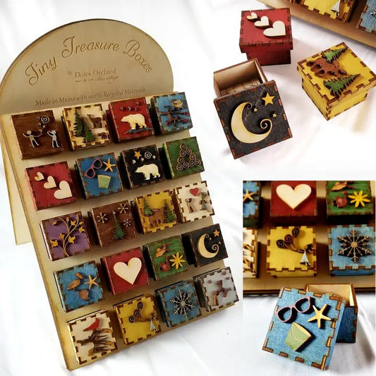 Tiny Treasure Box🎨 Wood🎨 Buy Art at Carolina Creations Gallery in Downtown New Bern🎨