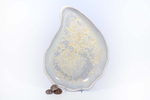 Large Oyster Plate Pearl