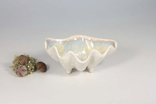 Small Clam Bowl🎨 Pottery🎨 Buy Art at Carolina Creations Gallery in Downtown New Bern🎨