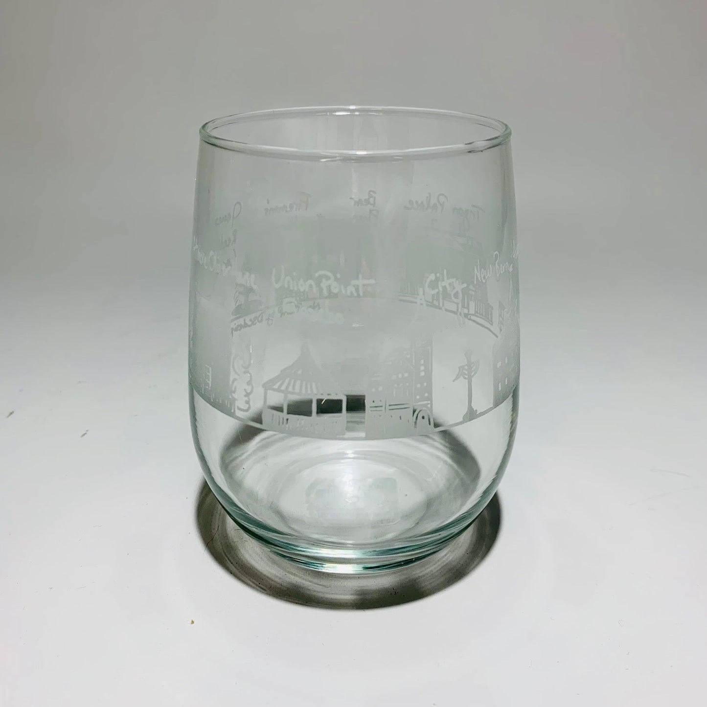 DSC White New Bern Skyline Stemless Wine